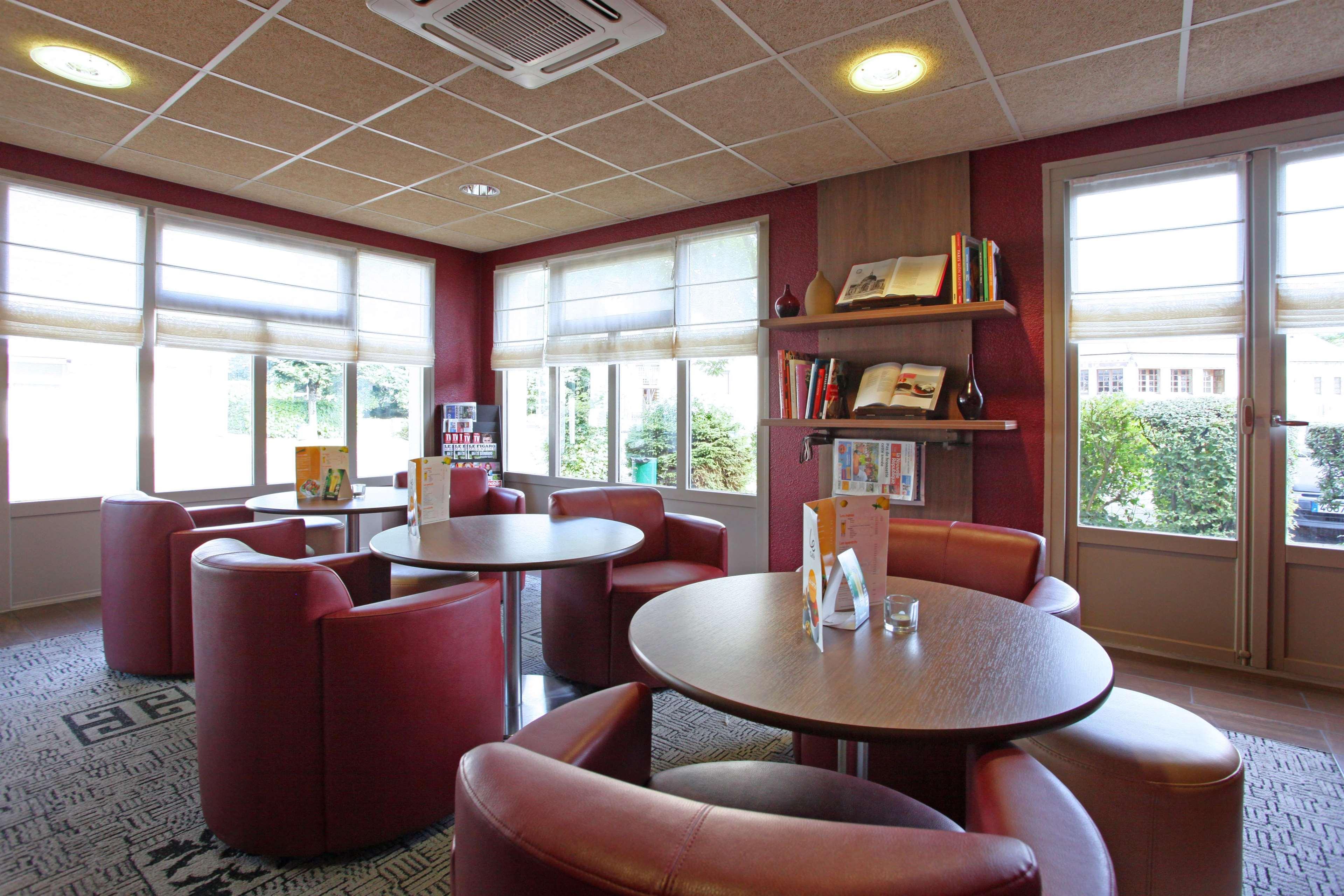 Campanile Tours Sud ~ Joue-Les-Tours Hotel Exterior photo